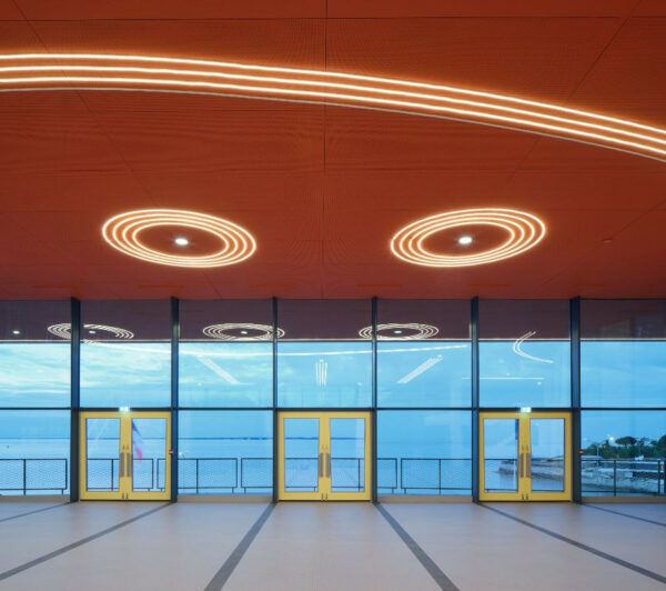 Royan Palais Des Congr S Par Atelier Ferret Chatillon Architectes