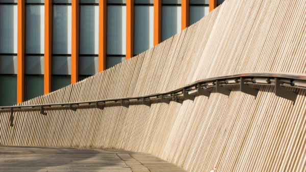 La passerelle Claude Bernard de DVVD, trait d’union entre Paris et Aubervilliers