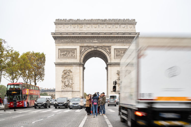 Champs-Elysees - histoire & perspectives