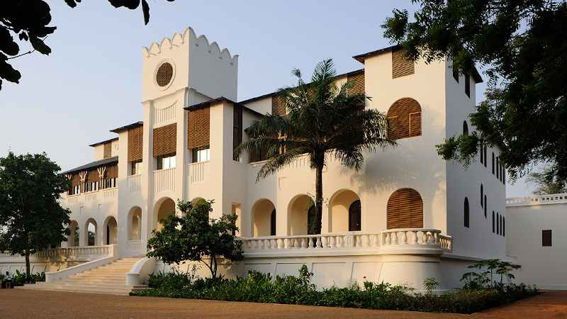 Restauration de Palais à Lomé par Segond-Guyon architectes