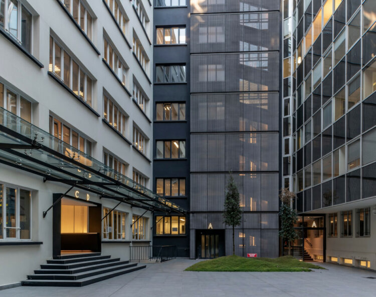 Quai de Jemmapes à Paris, un bâti industriel rénové par DL2A