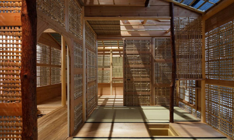 L’art des charpentiers japonais, au cœur de l’architecture en bois traditionnelle