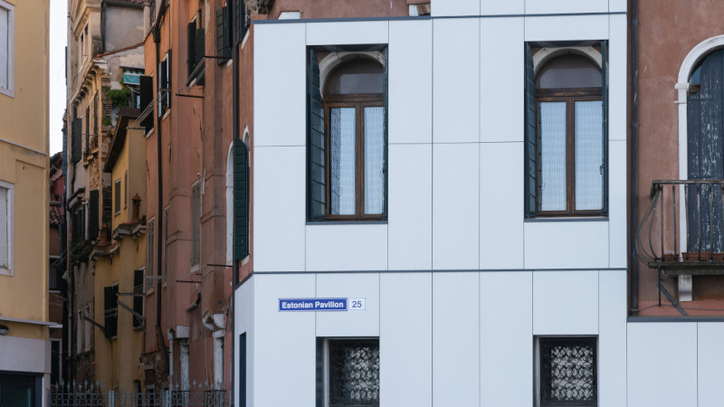 Pavillon de l’Estonie  - « Laissez-moi vous réchauffer »