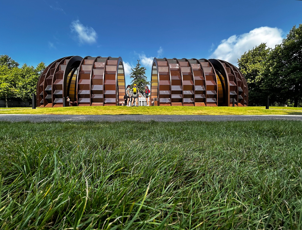 Marine Tabassum Serpentine Pavilion A Capsule in Time
