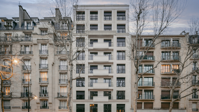 À Neuilly, Galerie Peretti ou 56 logements par ORY.architecture