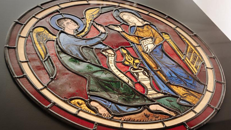 Le vitrail de l’Annonciation de la rose sud de Notre-Dame de Paris, Anvers et contre tout