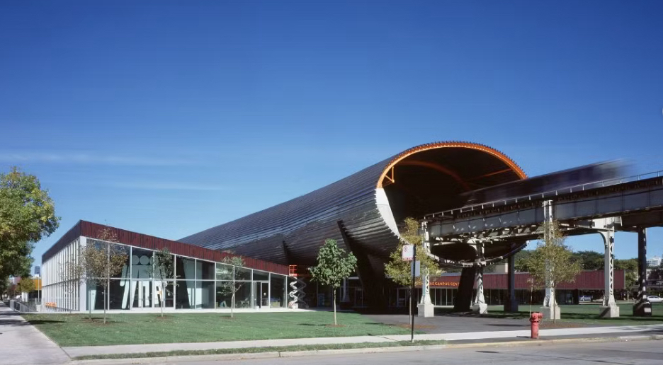 ITT Chicago, McCormick Building