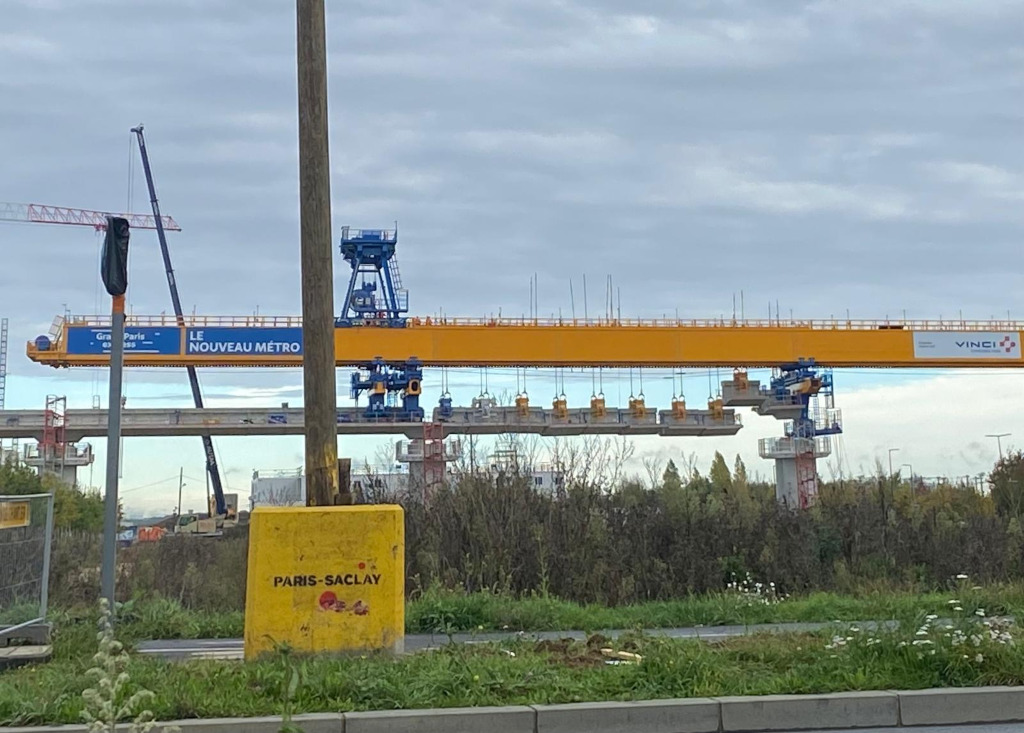 Viaduc de Saclay (architecte Yves Pagès)