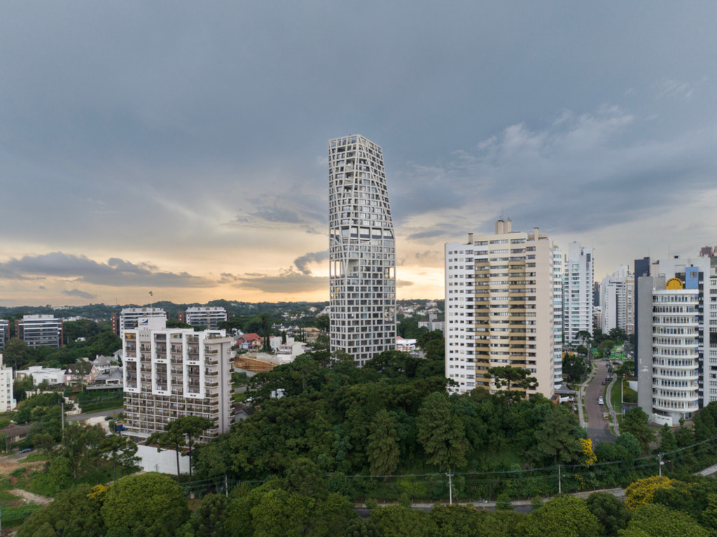 Curitiba, Brésil Triptyque + Architects Office