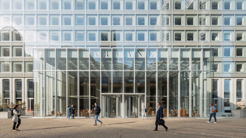 À Paris La Défense, rénovation de la tour Ariane par la Nouvelle AOM
