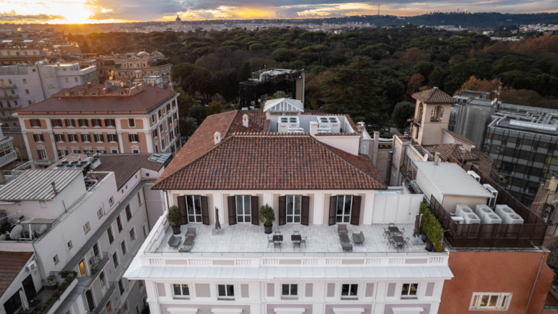 En Italie, siège social de DLA Piper par Alvisi Kirimoto