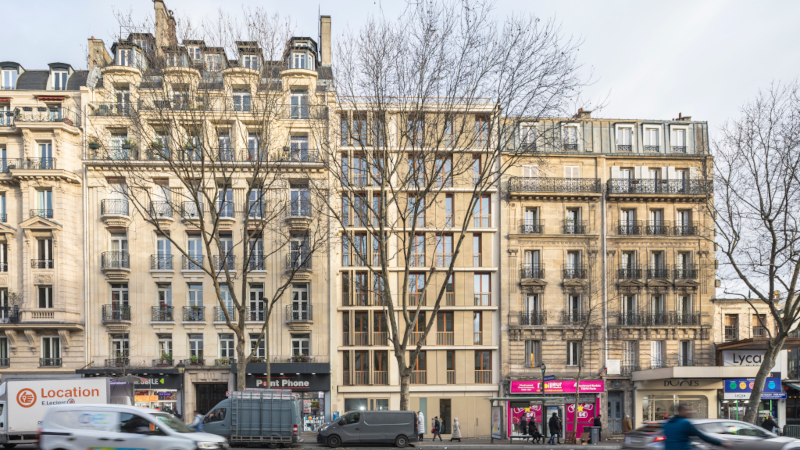 À Paris Barbès, sept logements par Benjamin Fleury