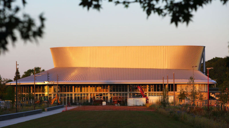 À Quimper, salle de l’Eau Blanche par Marc Mimram