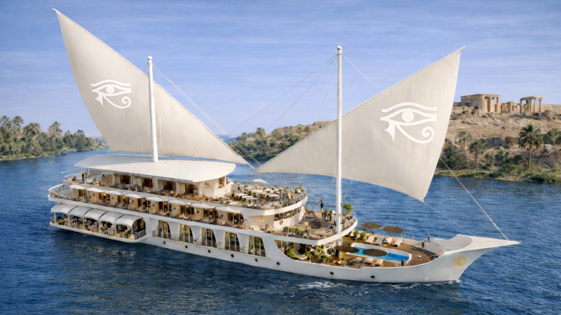 Y – Le Yacht : l’Œil du Nil