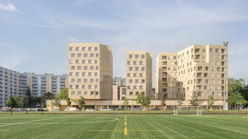 À Toulouse, Formes hautes et 238 logements par Stéphane Fernandez