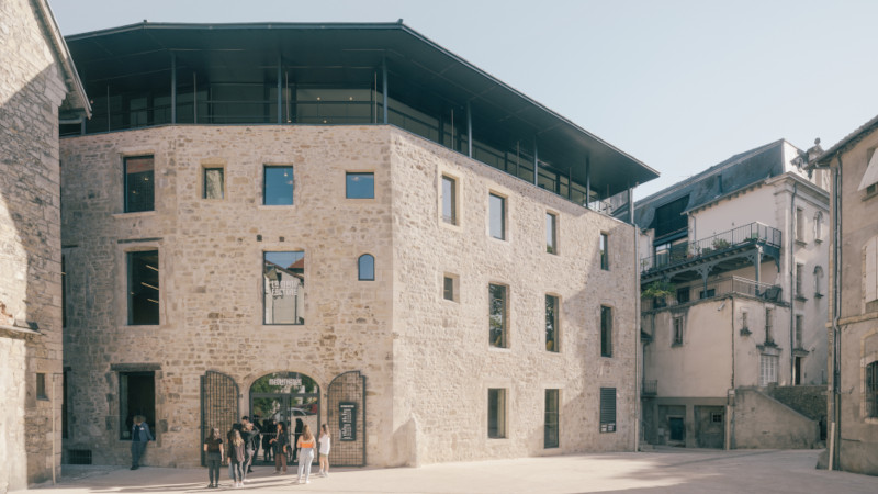 À Villefranche-de-Rouergue, « La Manufacture », pôle culturel signé MARS