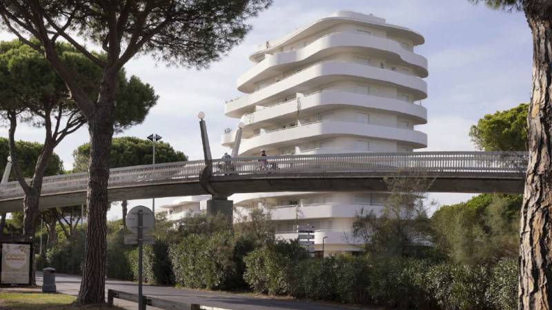 À La Grande Motte, 87 logements par BPA Architecture