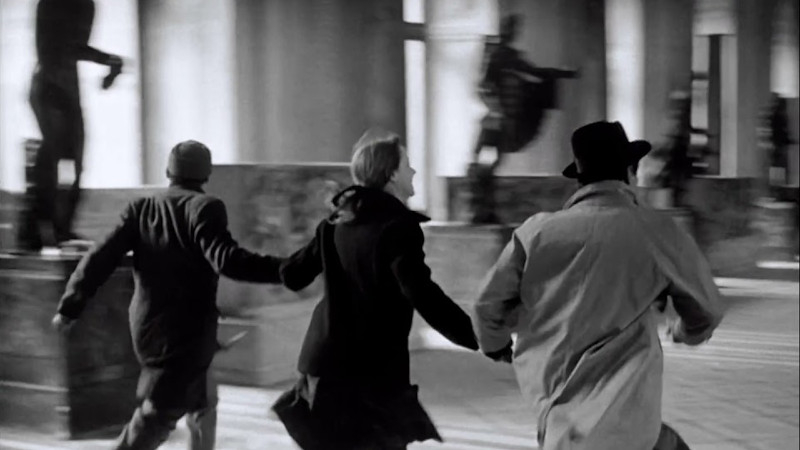 Évasion au Louvre : quand la culture ouvre vraiment des portes
