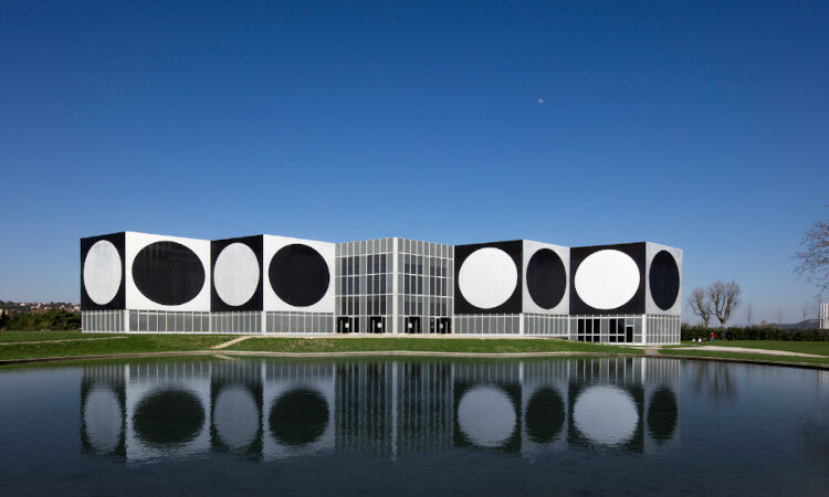 Projet pour une révolution. Vasarely et l&rsquo;architecture
