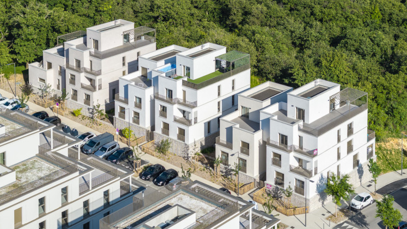 À Rillieux-la-Pape, les Balcons de Sermenaz, par BGA