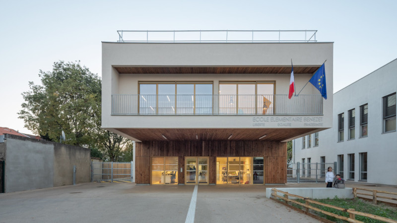 À Toulouse, l’école Bernard Bénézet par C+2B Architecture