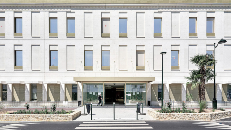 Hôpital Marie Lannelongue, le plus grand des bâtiments néogrecs contemporains !
