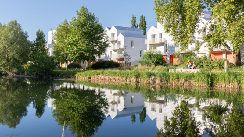 À Dijon, 38 logements par PietriArchitectes et Upsilon