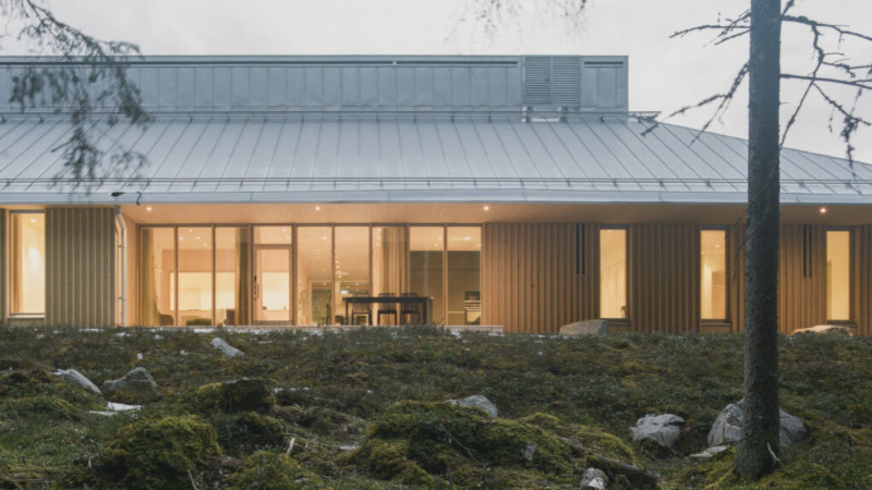 À Jakobstad, un foyer éducatif adapté, par Anttinen Oiva Architects